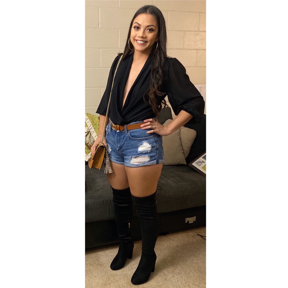 Meet your Posher, Tanya rae